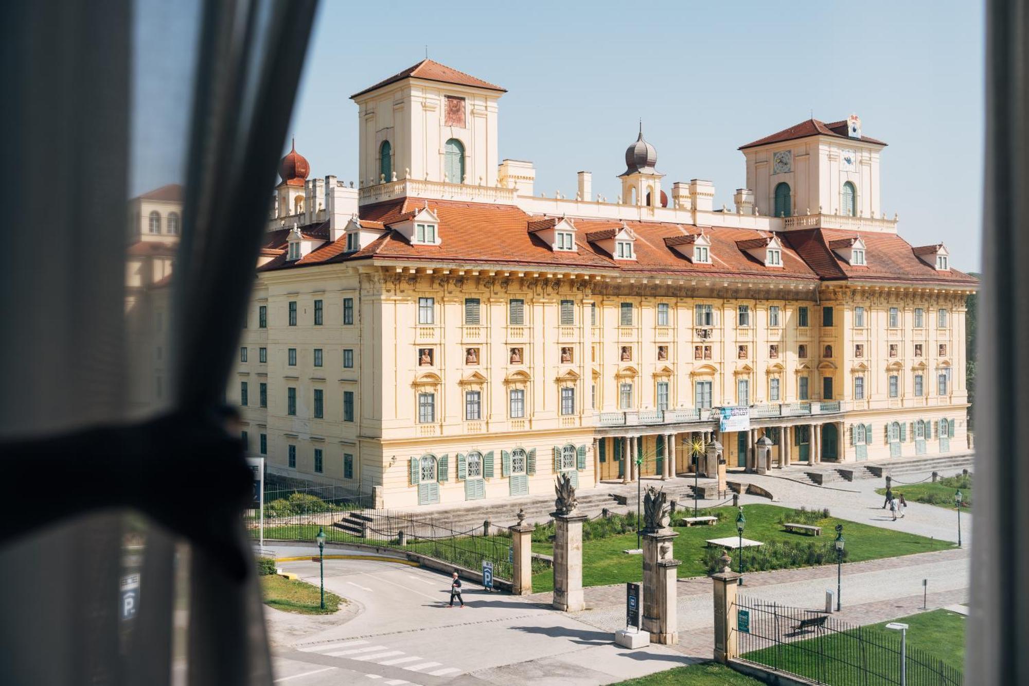 Hotel Galantha アイゼンシュタット エクステリア 写真